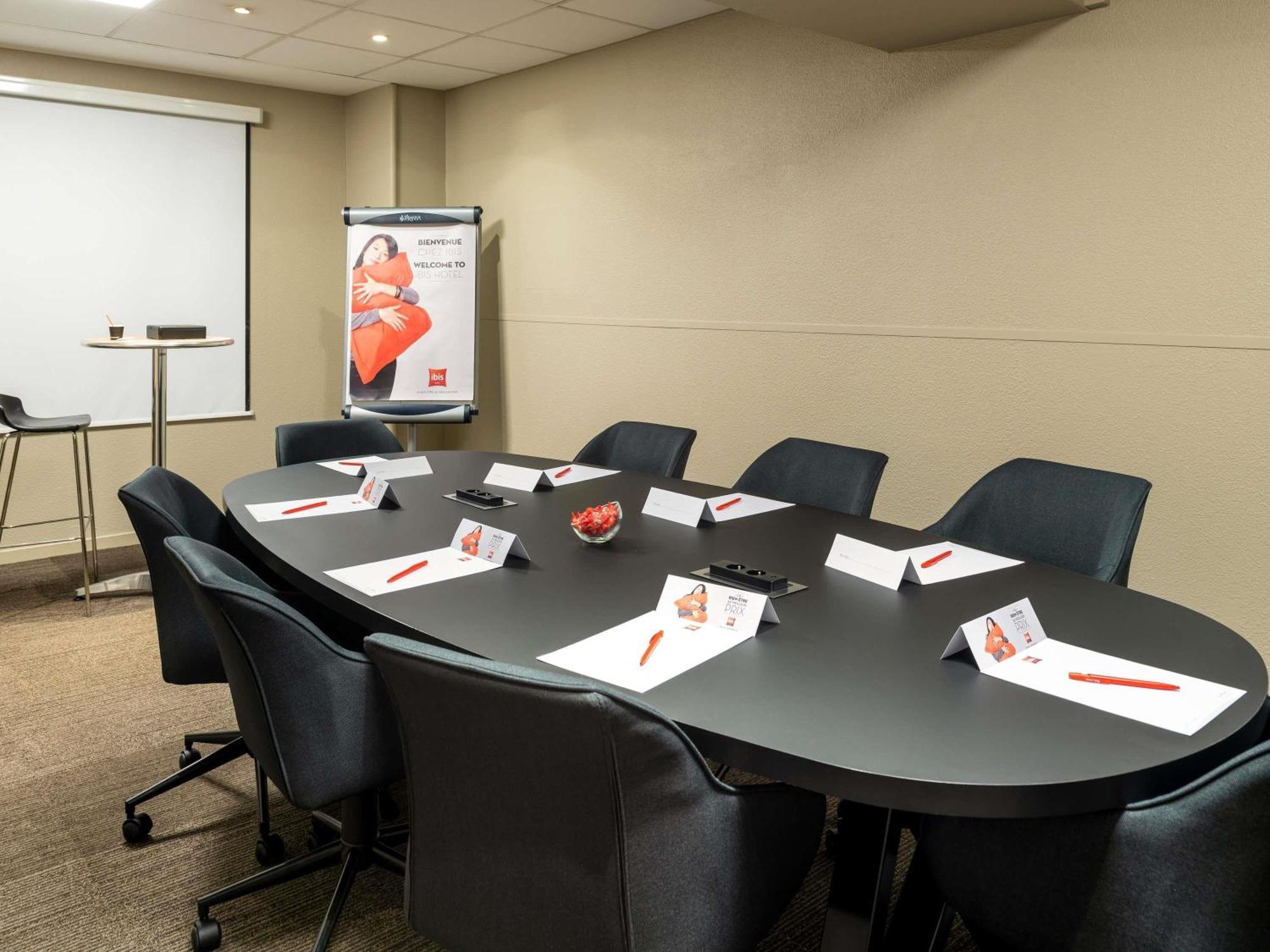 Ibis Alesia Montparnasse Hotel 3*